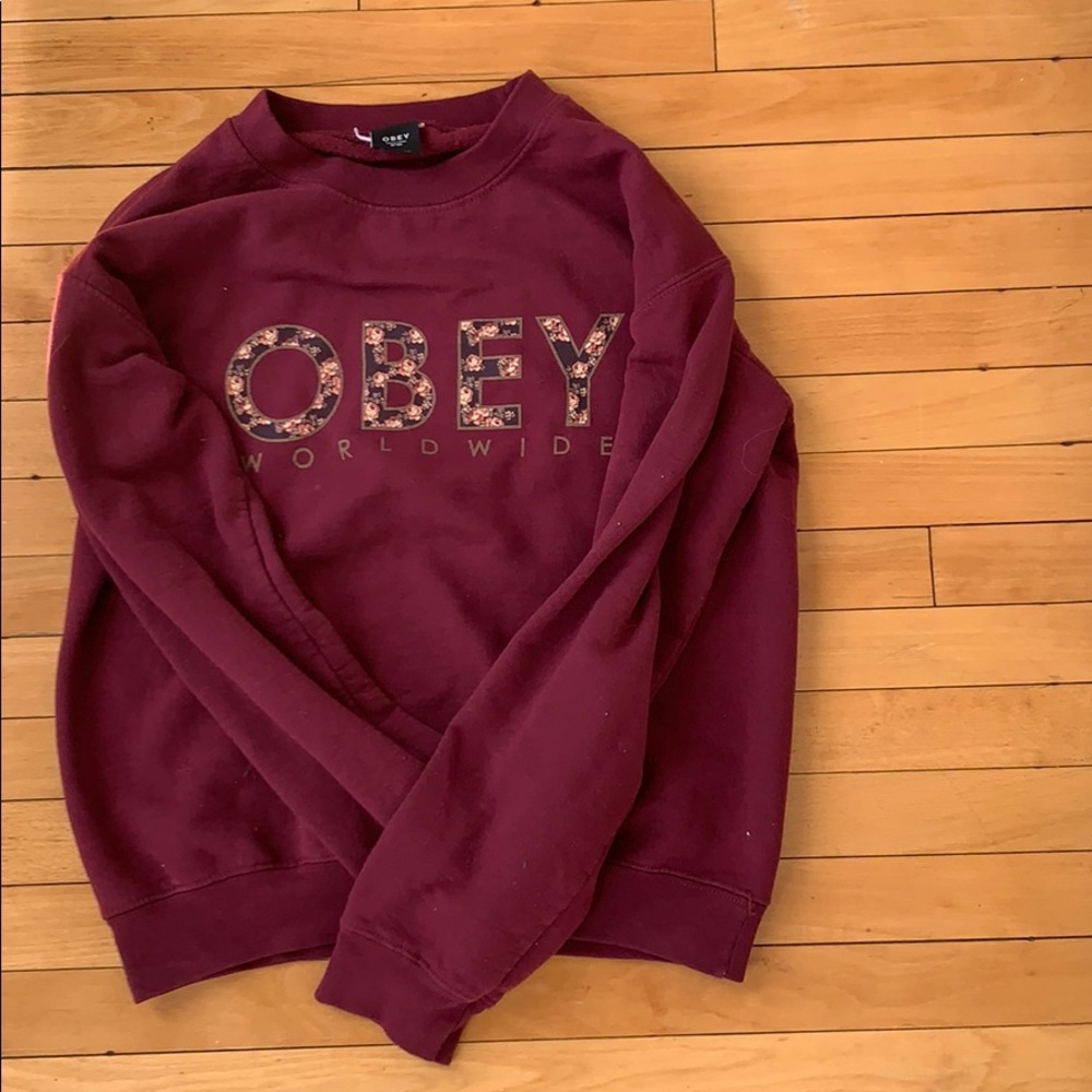 Obey sweatshirt